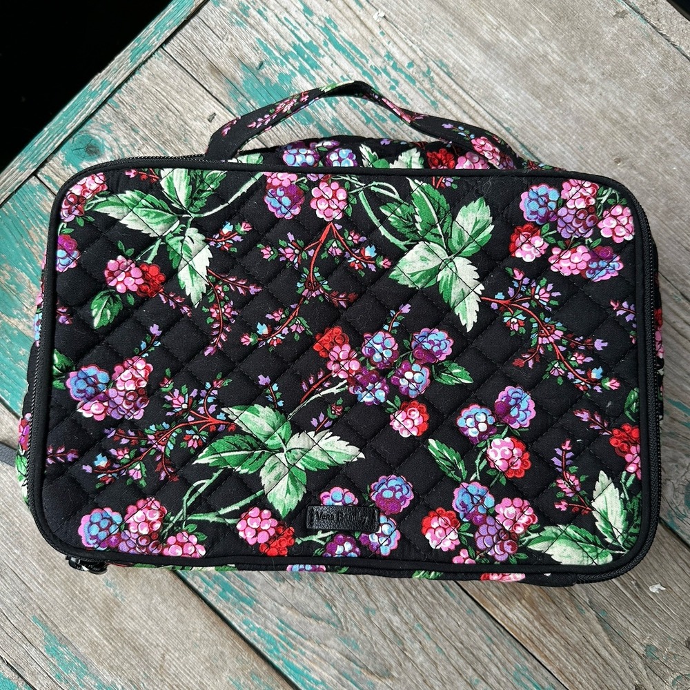 Vera Bradley Winter Berry Toiletry Bag 11x7 Quilted Travel Organizer Cosmetic